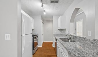 2000 PHILLIPS Ter 9, Annapolis, MD 21401