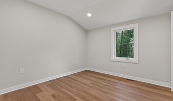 88 MALLARD Dr, Basye, VA 22810