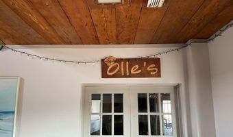 Lakepoint Road, Alford, FL 32420