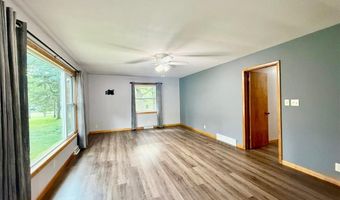 1811 Timber Ln NE, Alexandria, MN 56308