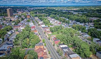 161 N Lake Ave, Albany, NY 12206