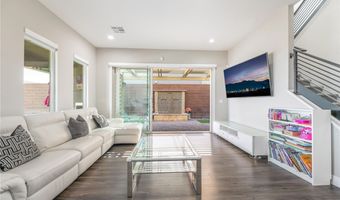 6472 Farness St, Las Vegas, NV 89135