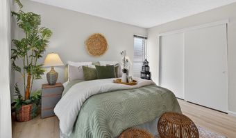 7528 Olili Pl, Honolulu, HI 96825