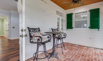 400 John Baptiste St, Bay St. Louis, MS 39520