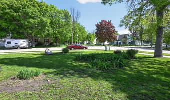 620 8th Ave E, Alexandria, MN 56308