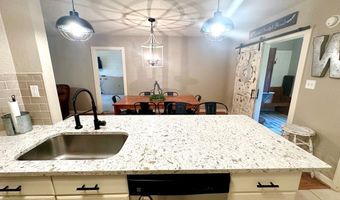 73 Worley Dr, Apalachicola, FL 32320