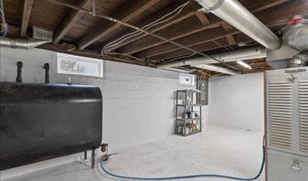22 Lane St, Bangor, ME 04401