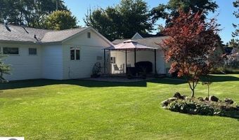 214 5th Ave, Tawas City, MI 48763