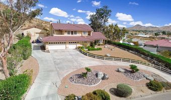 18032 Ohna Rd, Apple Valley, CA 92307