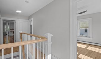243 Maple Ave, Barrington, RI 02806