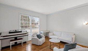 7260 Fawn Lake Dr, Alpharetta, GA 30005