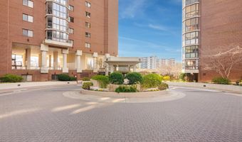 1600 N OAK St 1725, Arlington, VA 22209