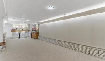 4359 Mohegan Dr, Affton, MO 63123