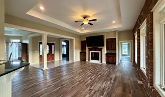 2702 Country Oaks Dr, Atlantic, IA 50022