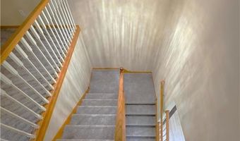 15358 Founders Ln 102, Apple Valley, MN 55124