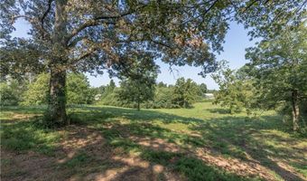 933 Alto Mud Creek Rd, Alto, GA 30510