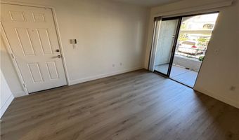 950 Seven Hills Dr 217, Henderson, NV 89052