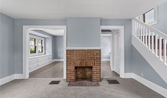 1012 Brown St, Akron, OH 44301