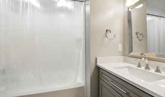3911 COURTLAND Cir, Alexandria, VA 22305