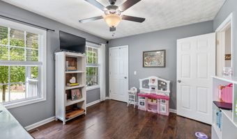 372 Jordan Rd, Ball Ground, GA 30107