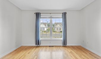 6 Mystique Ln 6, Cromwell, CT 06416