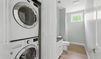 16 Frontier Way, Arundel, ME 04046