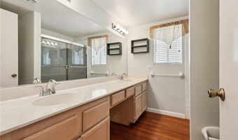 5330 Walton Heath Ave, Las Vegas, NV 89142