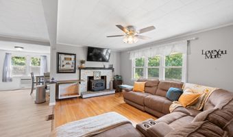 731 Wolcott Rd, Bristol, CT 06010