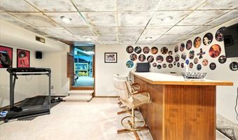 415 Lakeshore Rd, Ashland, OH 44805