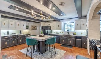4833 Meadow Dr, Abilene, TX 79606