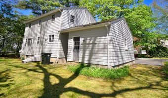 4 Applecrest Rd, Andover, MA 01810