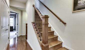 419 K St SE, Washington, DC 20002