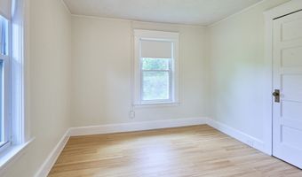 304 South St, Auburn, MA 01501