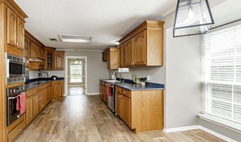 4376 Blecker Dr, Baton Rouge, LA 70809