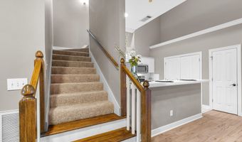 17 Charleston Cir, Brandon, MS 39047