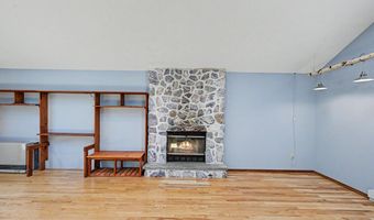 114 Claremont Dr, Albrightsville, PA 18210