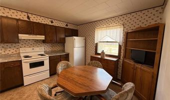 128 S Munsterman St, Appleton, MN 56208