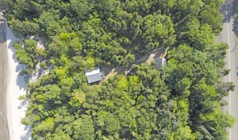 6313 Five Mile Point Rd, Allouez, MI 49805