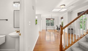 43920 HICKORY CORNER Ter 114, Ashburn, VA 20147