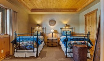 14335 Rainbow Dr, Bigfork, MT 59911
