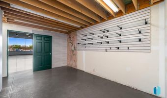 515 N Splitrock Blvd 4, Brandon, SD 57005