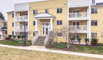 4113 S FOUR MILE RUN Dr #404, Arlington, VA 22204