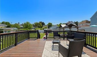 141 Woodward Ave, East Providence, RI 02914