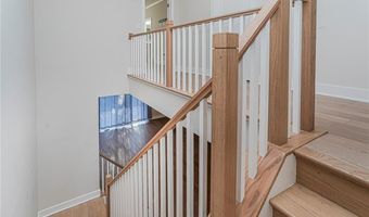 22 Edmund Way 22, Middletown, NJ 07748