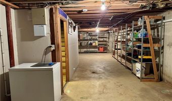 910 N 12th St, Allentown, PA 18102