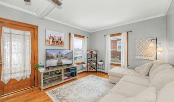 19 Pleasant Ave, Amsterdam, NY 12010