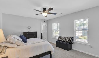 4142 Crest Ridge Ln, Boiling Springs, SC 29316