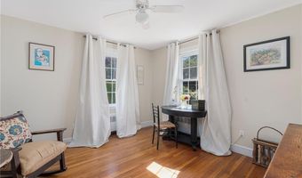 155 Evarts St, Newport, RI 02840