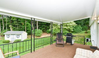 104 Blakeslee St, Bristol, CT 06010
