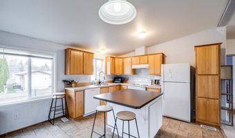 107 N B St, Albion, WA 99102